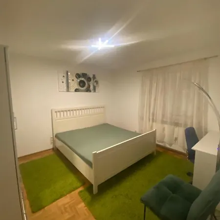 Oberstadt Loft For Buisness And Family Apartment